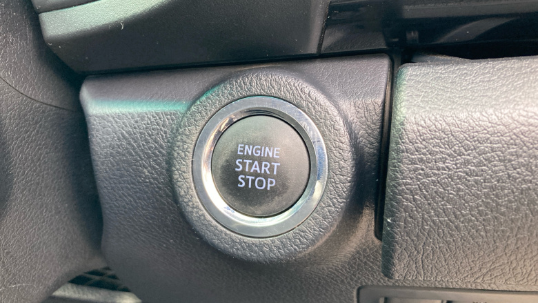 Toyota Hilux Diesel Invincible X D/Cab Pick Up 2.4 D-4D